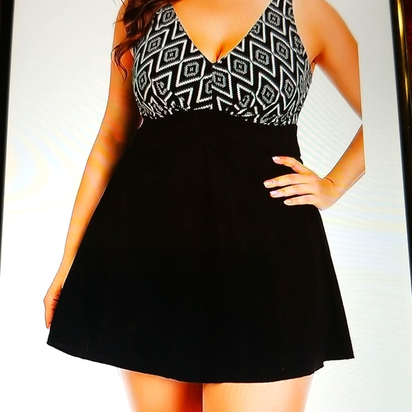 NWT PLUS SIZE SWIM  DRESS RETRO PIN UP ONE PIECE SWIMSUIT RETRO tummy control - Picture 1 of 12